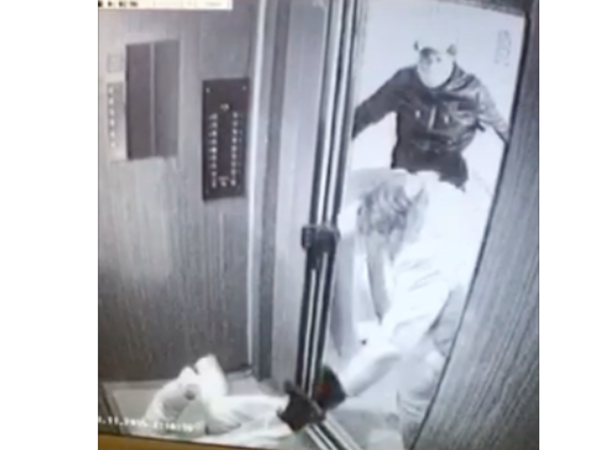 кадр из видео